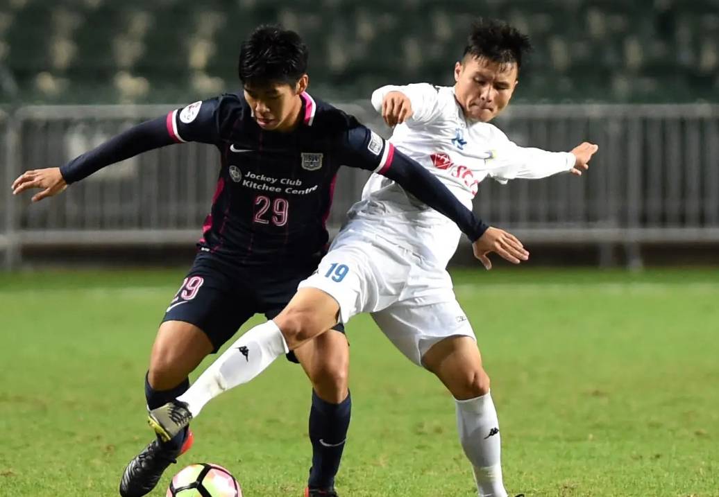 包含新生代球星崭露头角，助阵亚冠赛事风采的词条